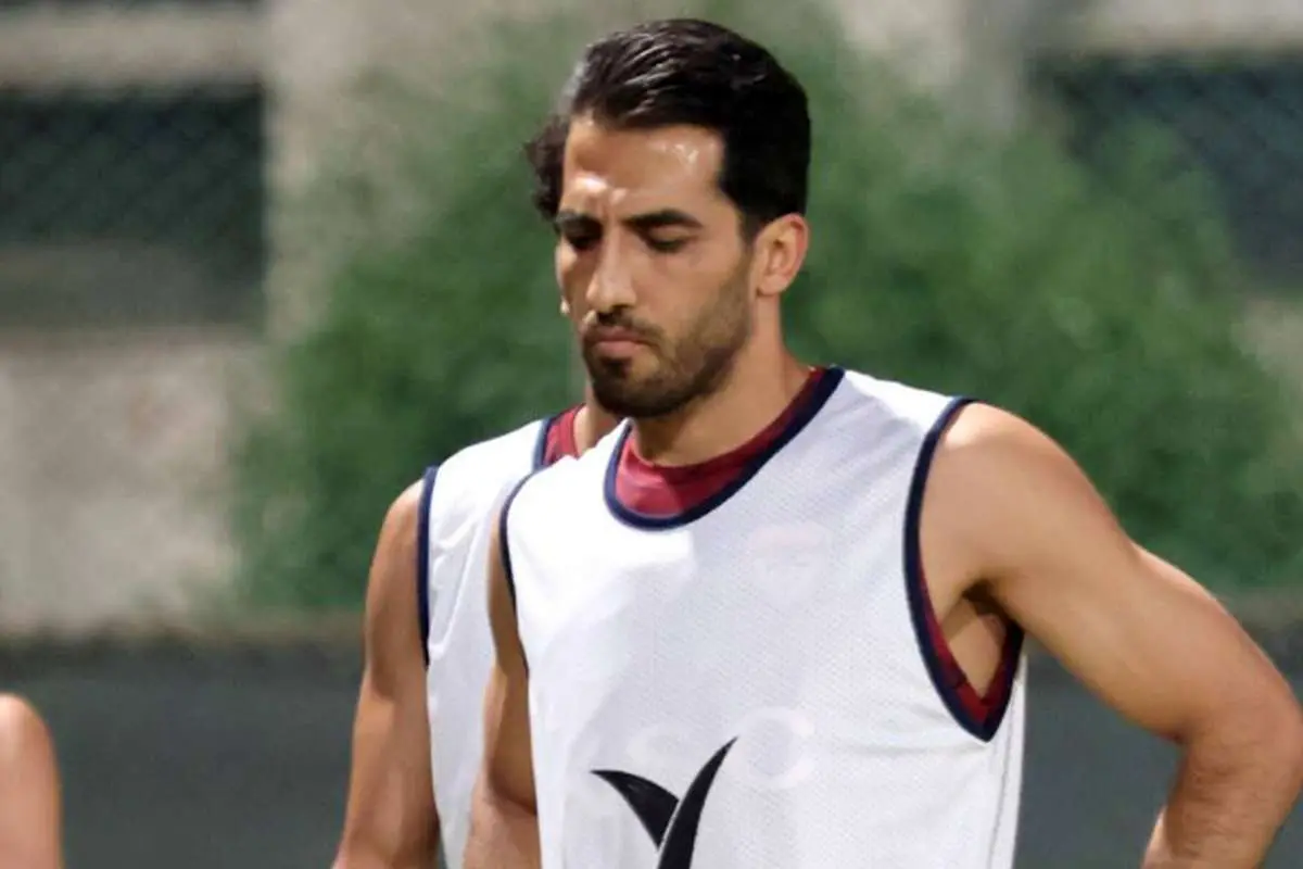 تصویر ؛ کاپیتان پرسپولیس در پوستر فولاد 4 تصویر ؛ کاپیتان پرسپولیس در پوستر فولاد