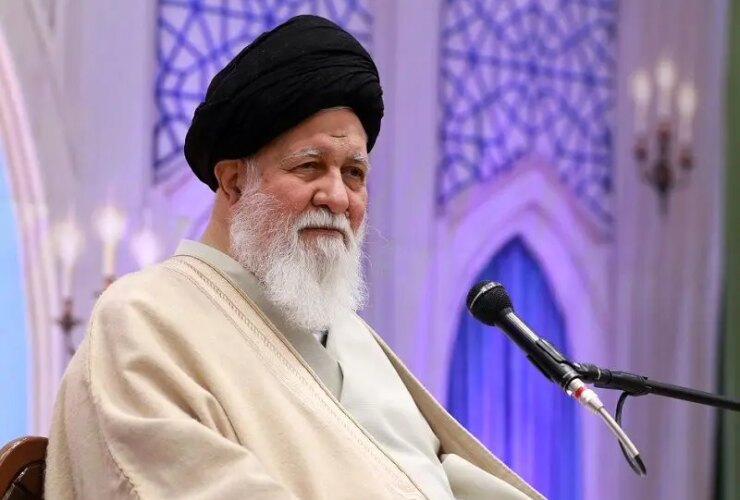 در جنگ 6 روزه ، ماشاد کوما منتقد عجیب امام در مورد تأکید بر "اداره ایران" است.