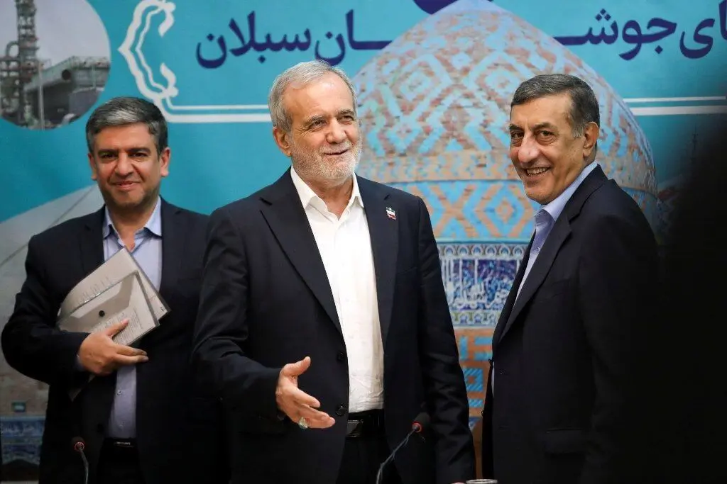 رئیس جمهور اردبیل به تهران رفت