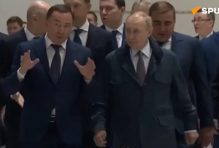 سفر پوتین به دستاوردهای جدید فن آوری روسیه 25 سفر پوتین به دستاوردهای جدید فن آوری روسیه