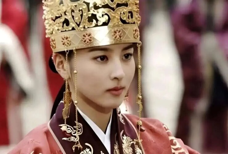 صورت سوسنو که پشت عروسی با جمونگ لبخند می زند 33 صورت سوسنو که پشت عروسی با جمونگ لبخند می زند