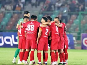 عدم قطعیت اردوگاه قرمز ؛ چهار "چرا" در پرسپولیس
