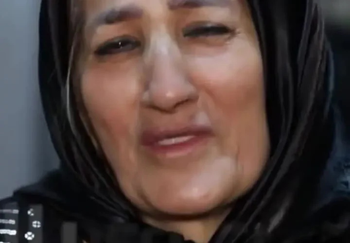 مادر فقید دنیای اواخر امید 24 مادر فقید دنیای اواخر امید