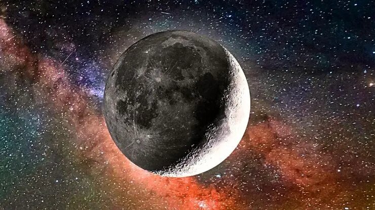 ماه به آرامی خاک را تنها می گذارد. چه چیزی در انتظار ما است؟