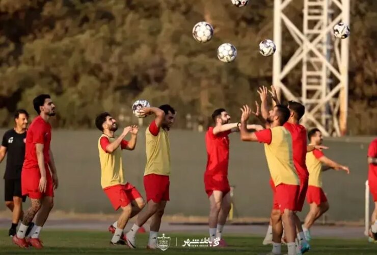پاسخ ها منفی هستند ؛ بازیکن خارجی در پرسپولیس!