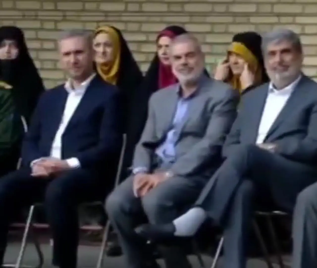 پزشکان به دانشجویان خطاب می کنند: شما طلا هستید