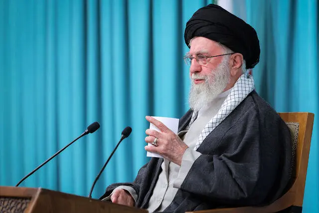پیام رهبر انقلابی به مناسبت هفته دفاع مقدس