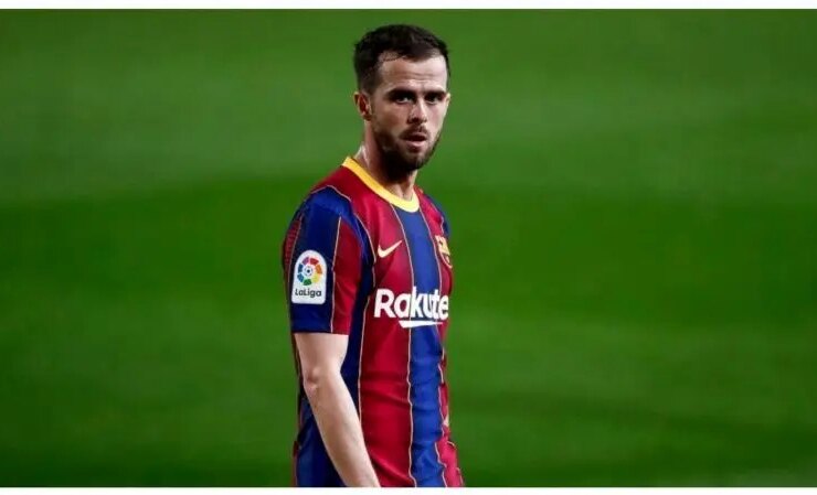 پیانی یا غریبه دیگری ؛ منتظر خرید آخرین ستاره!