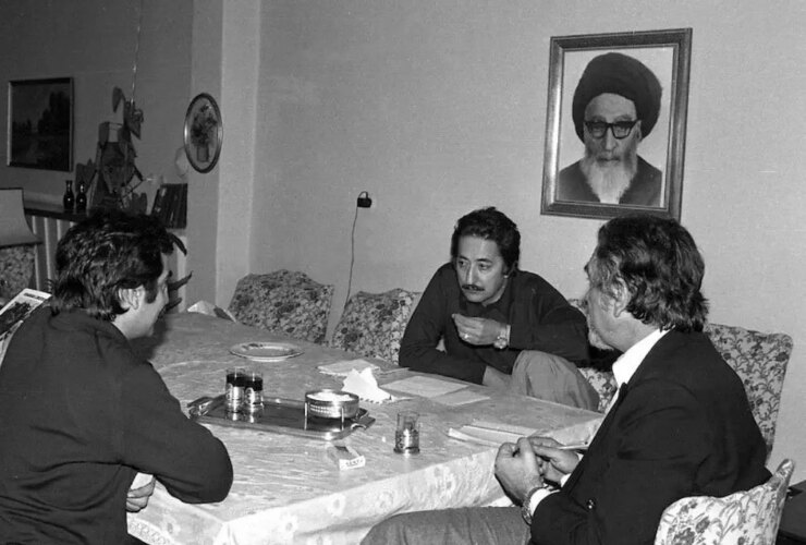 چه کسی کلمه "میانه باز" را برای سیاست ایران قرار داده است؟