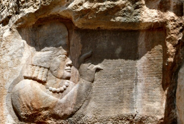 کرتر شخصیت متفاوتی از جهان باستان است 28 کرتر شخصیت متفاوتی از جهان باستان است