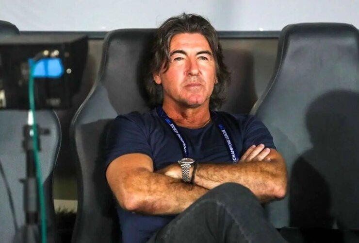 هشدار در باشگاه Esteghlal ؛ ساپینتو تماس گرفت! 27 هشدار در باشگاه Esteghlal ؛ ساپینتو تماس گرفت!