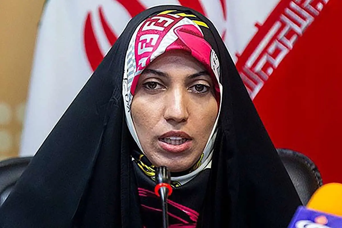 عکس بزرگداشت Amena Sadat Zabihpour با هواداران حزب الله در بیروت