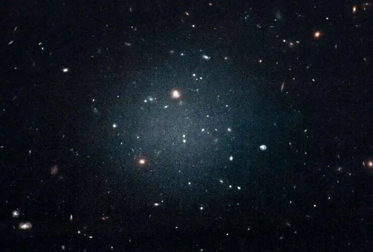 دانشمند کانادایی: موضوع تاریک نیست