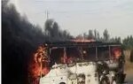 لحظه وحشتناک نجات ده ها جوان از آتش