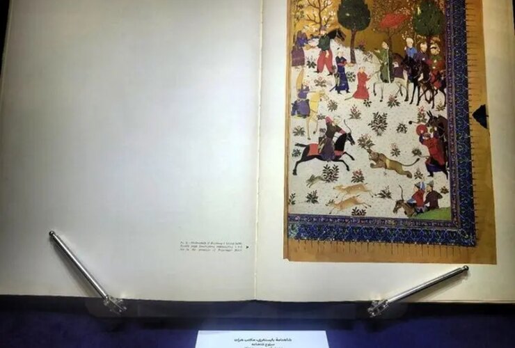 گنجینه های مخفی بنیاد MOSTAZAFAN برای اولین بار اعلام می شود 18 63609773