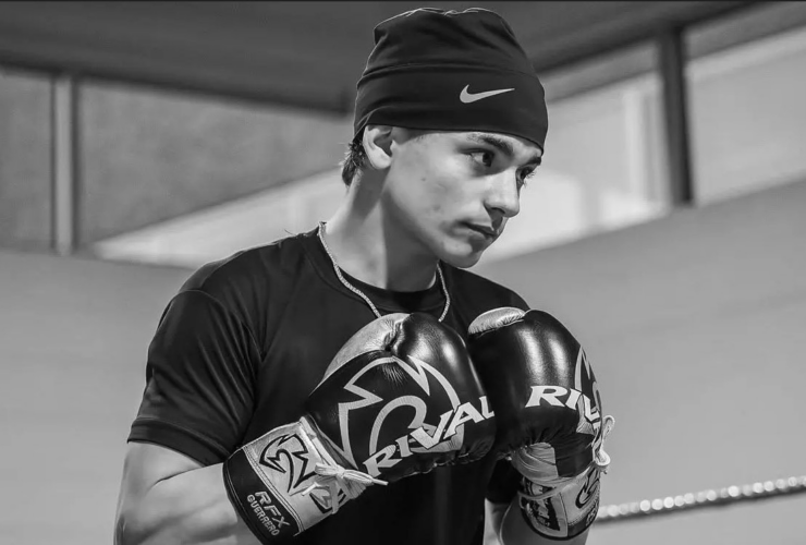 یک مرگ مرموز دیگر در خانواده گوتی / پایان یک استعداد در 17 سال 10 بوکس ،