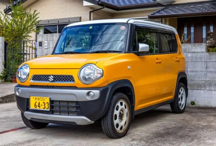 10 اتومبیل کوچک با تمام سیستم چرخ در حال حرکت