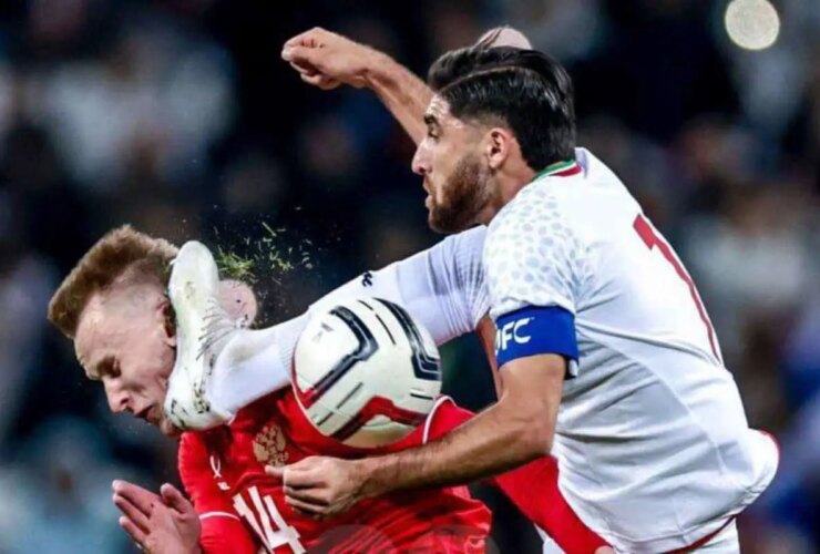 پاسخ به انتقاد با یک ضربه جهانی!