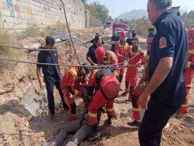 نجات جوان معجزه آسا در چاه 2 متری