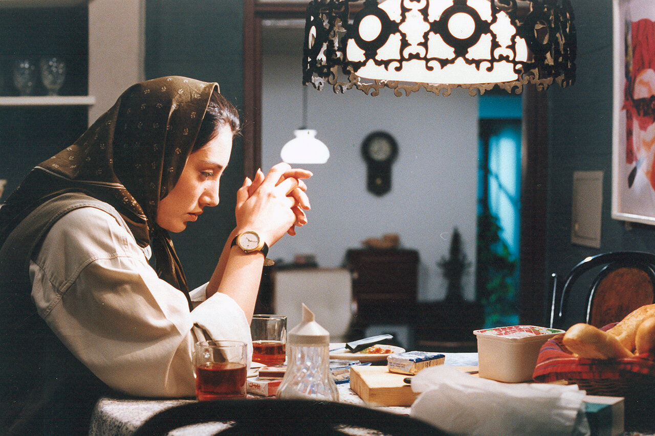 در "حساسیت و ایده آل گرایی" ، هیچ کس در برابر ناصر تاکووی ایستاده است. 1 در "حساسیت و ایده آل گرایی" ، هیچ کس در برابر ناصر تاکووی ایستاده است.