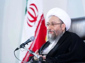 Amollarijani: ترامپ در مورد ایران می گوید