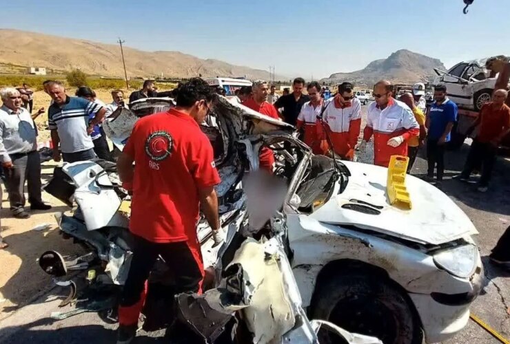 تصادف مرگبار در شیراز; 8 کشته و مجروح