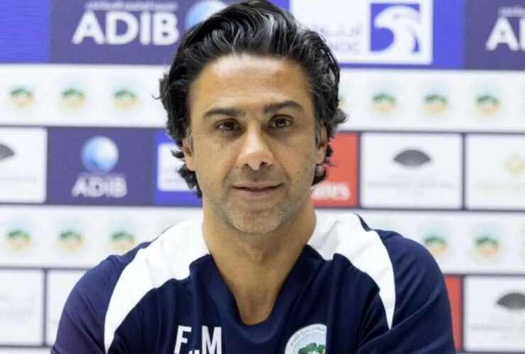 او برای حذف فرهاد مجیدی از تیم امارات لحظه شماری می کند!