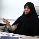 فاطمه هاشمی خطاب به رحیم صفوی: نمی شود در استخر به دست دشمن شهید شوی؟