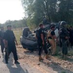 بسیاری از افسران پلیس در انفجاری در پاکستان کشته شدند