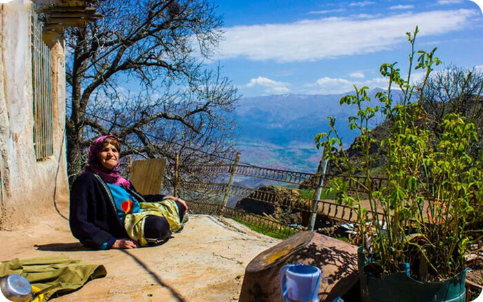 مرموزترین روستای قزوین با چهره اروپایی 1 مرموزترین روستای قزوین با چهره اروپایی