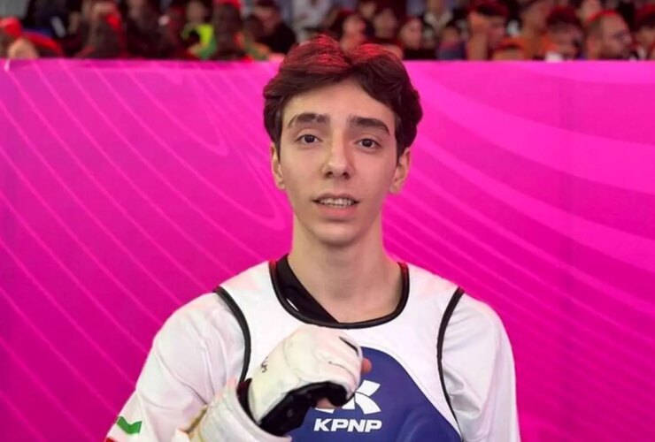 مسابقات جهانی تکواندو؛ حاجی موسایی قهرمان جهان را شکست داد و به فینال رسید 31 مسابقات جهانی تکواندو؛ حاجی موسایی قهرمان جهان را شکست داد و به فینال رسید