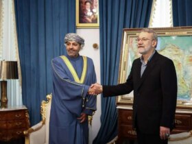 تصاویری از دیدار لاریجانی با وزیر کشور عمان 9 تصاویری از دیدار لاریجانی با وزیر کشور عمان