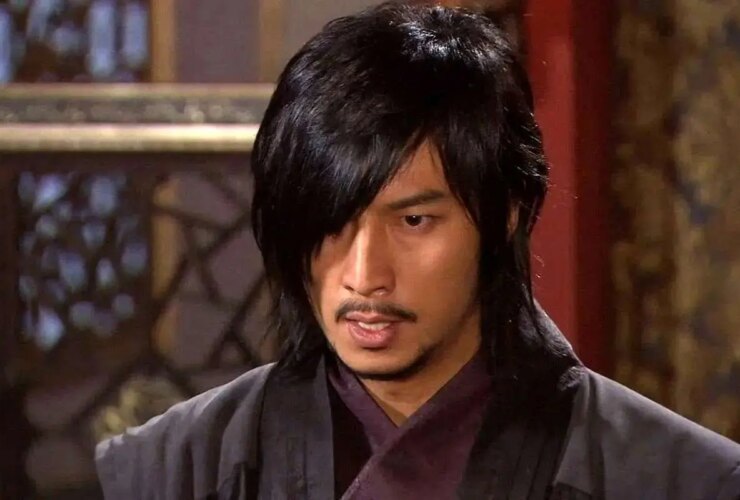 «دوجین» 17 سال پس از «امپراتور بادها» 13 «دوجین» 17 سال پس از «امپراتور بادها»