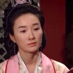 «بانو یوها، مادر جومونگ» در 27 سالگی سر سفره عقد است