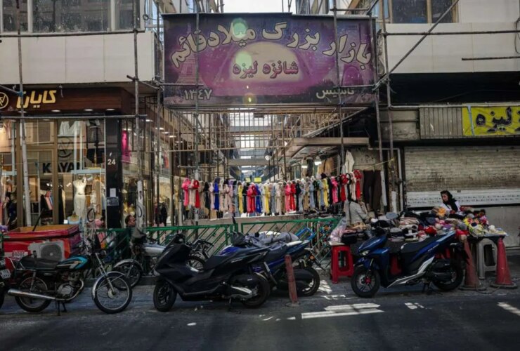 تصاویر; "کانال ها" و "آلومینیوم" مهر و موم شده اند 29 تصاویر;