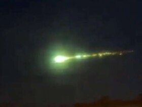 وحشت در پایتخت روسیه/ «چراغ سبز مرموز» آسمان مسکو را به دو نیم کرد 9 وحشت در پایتخت روسیه /