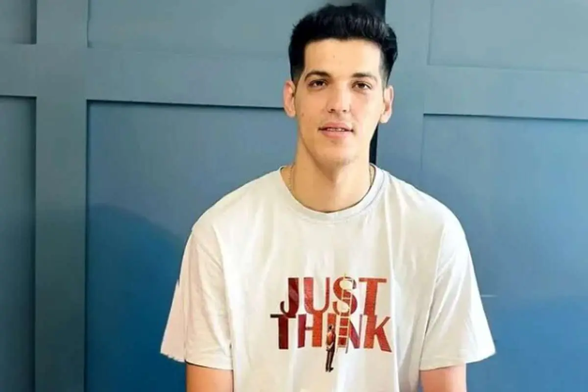 در آستانه تصمیم بزرگ؛ اعضای صابر کاظمی اهدا شد؟ 1 در آستانه تصمیم بزرگ؛ اعضای صابر کاظمی اهدا شد؟