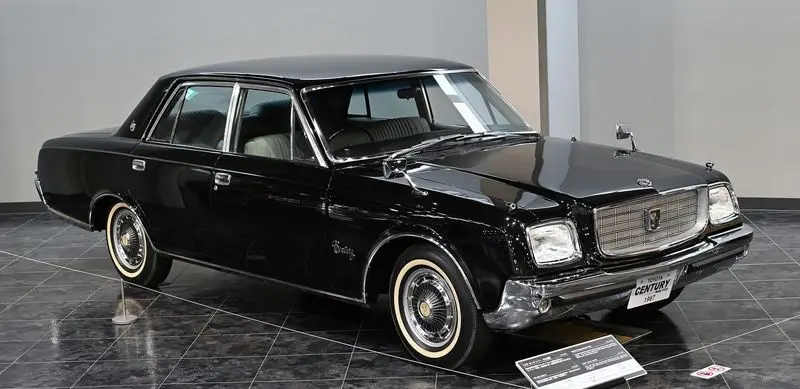 رقیب ژاپنی رولز رویس وارد شد 5 تویوتا