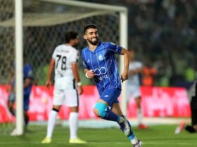 استقلال 3-1 مقابل آلومینیوم اراک به پیروزی رسید. رهبری با غریبه های غیرقابل توقف! 8 photo_۲۰۲۵-۱۰-۳۱_۱۸-۱۶-۳۴