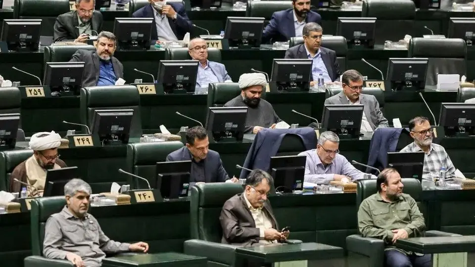 AI در ایستگاه خانه ؛ وقتی همسایگان اقدام می کنند و ما "شورای" تشکیل می دهیم!