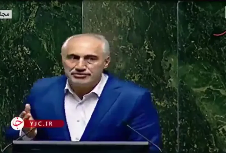 آمار تکان دهنده رئیس سازمان برنامه و بودجه از فروش نفت و ارز ترجیحی 15 آمار تکان دهنده رئیس سازمان برنامه و بودجه از فروش نفت و ارز ترجیحی