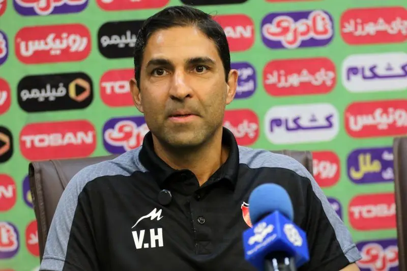 احتمال ماندن هاشمی در پرسپولیس؛ تقریبا صفر!