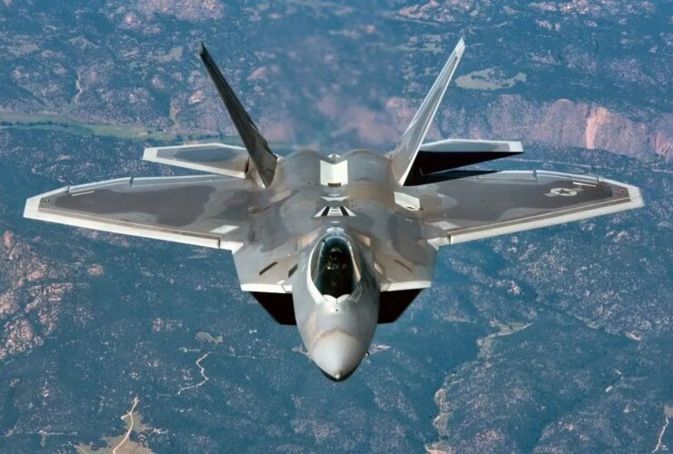 اختراع جدید و انقلابی چین/ هواپیماهای جنگی F-35 دیگر ایمن نیستند!
