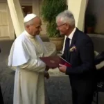 اسب عرب به پاپ لئو هدیه داده شد