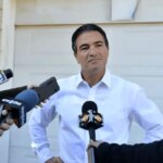 اعتراف رئیس سابق موساد: به همه کشورها تجهیزات بمب فروختیم