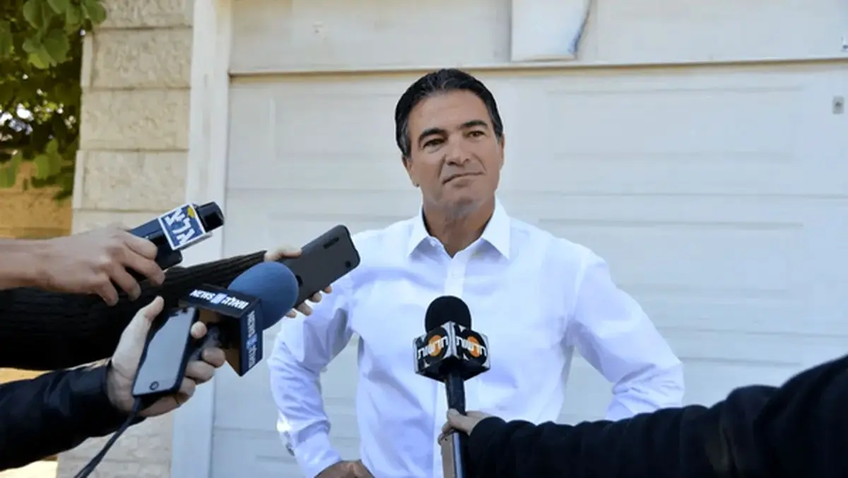 اعتراف رئیس سابق موساد: به همه کشورها تجهیزات بمب فروختیم 1 اعتراف رئیس سابق موساد: به همه کشورها تجهیزات بمب فروختیم