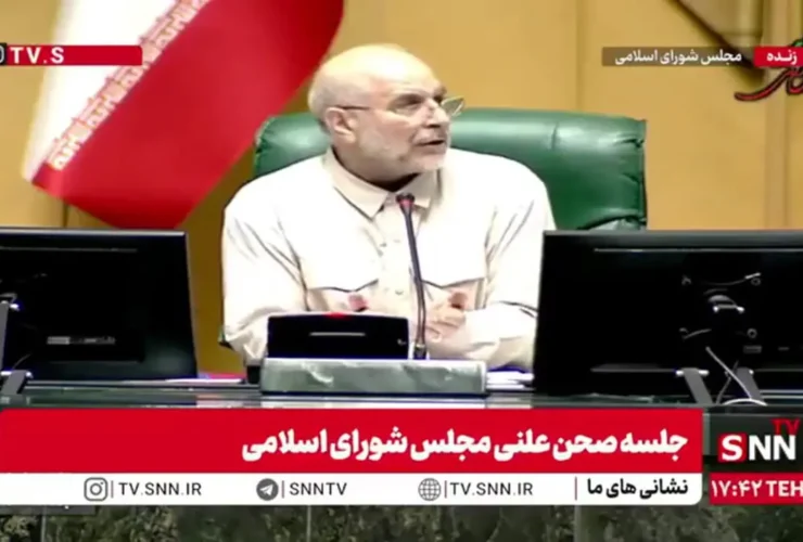 انتقاد منتقد به قیمت بنزین 21 انتقاد منتقد به قیمت بنزین