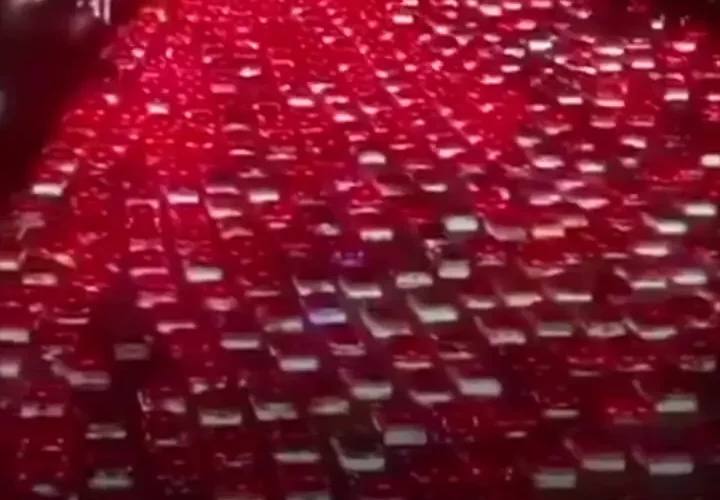 برای دیدن ترافیک عظیم در چین پس از تعطیلات هشت روزه