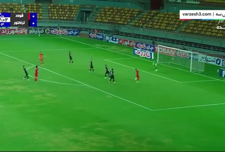 برای دیدن خلاصه بازی فولادی 0 - تراکتور 0