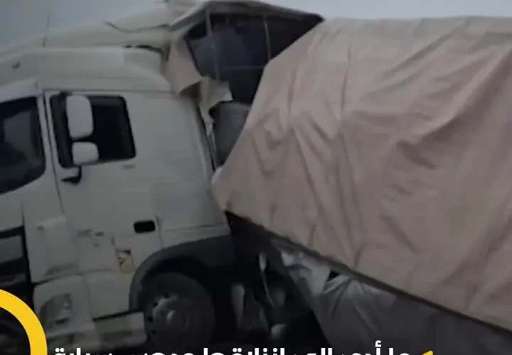 برای دیدن؛ تصادف مرگبار کامیون با خودرو در جاده بارانی 22 برای دیدن؛ تصادف مرگبار کامیون با خودرو در جاده بارانی